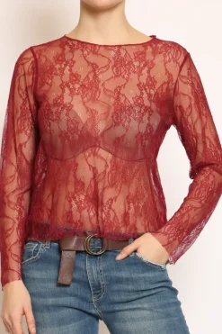 Blusa in pizzo elasticizzato vino
