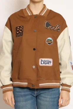 Giacca bomber con patch moka/burro