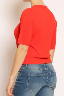 Maglia girocollo mezza manica in filo di viscosa campari