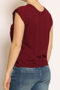 Maglia girocollo smanicata in filo di viscosa ribes