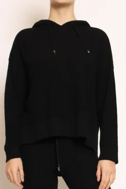 Maglia in bouclu00e8 elasticizzato con cappuccio nero