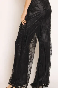 Pantalone doppiato pizzo nero